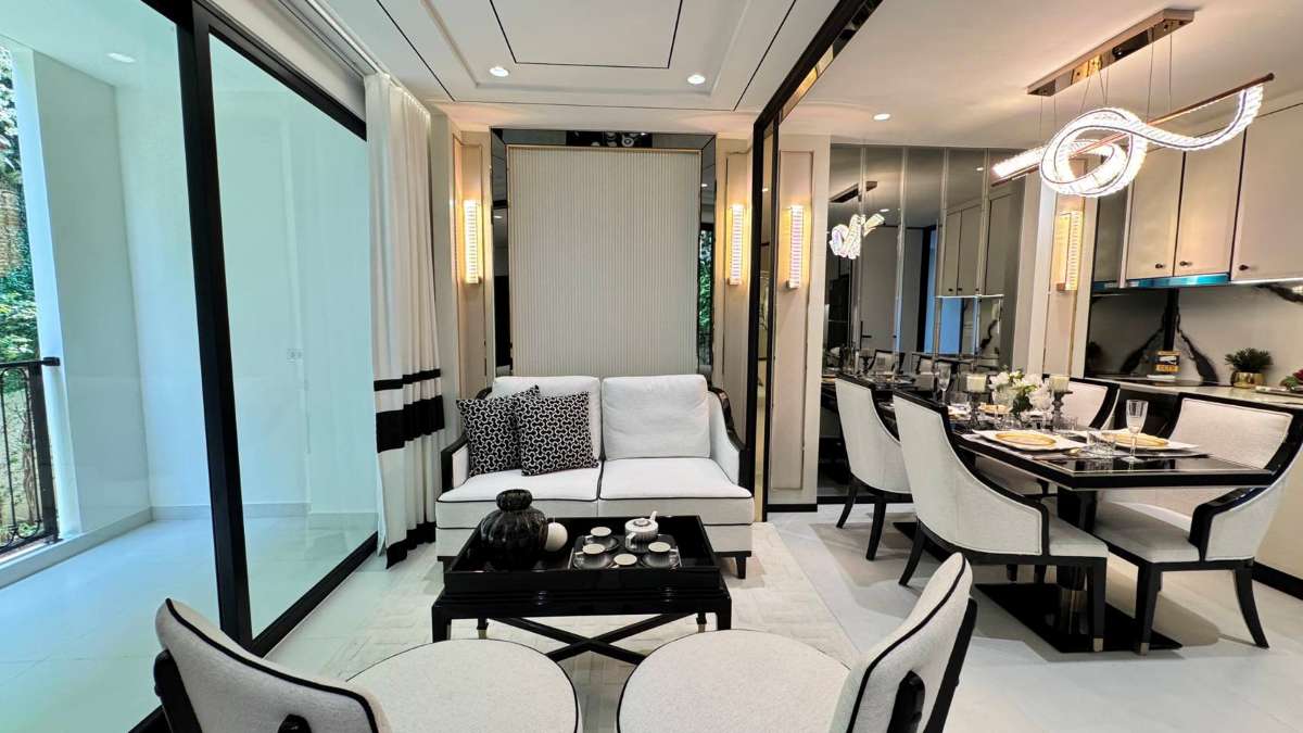 Embassy 15