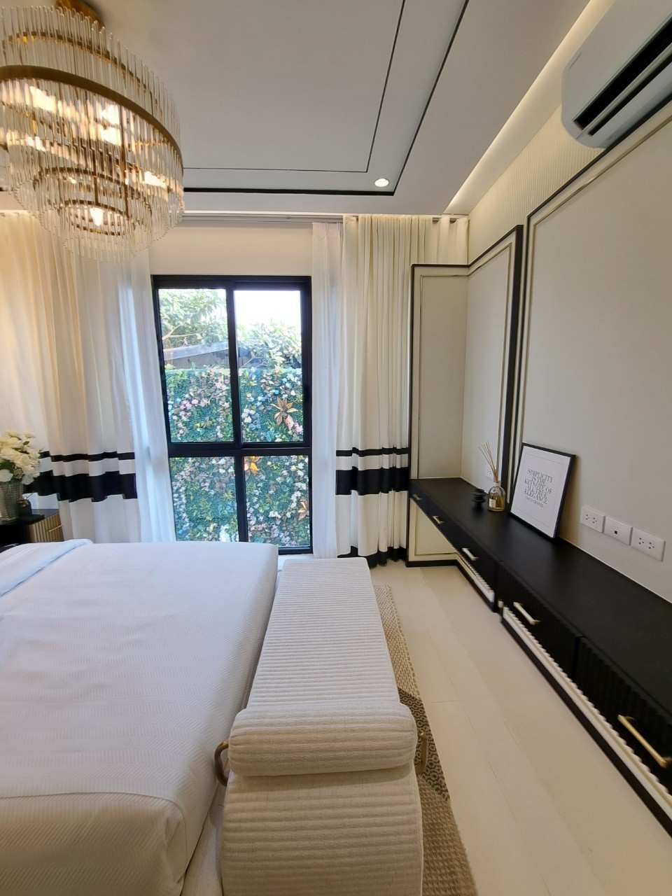 Embassy 51