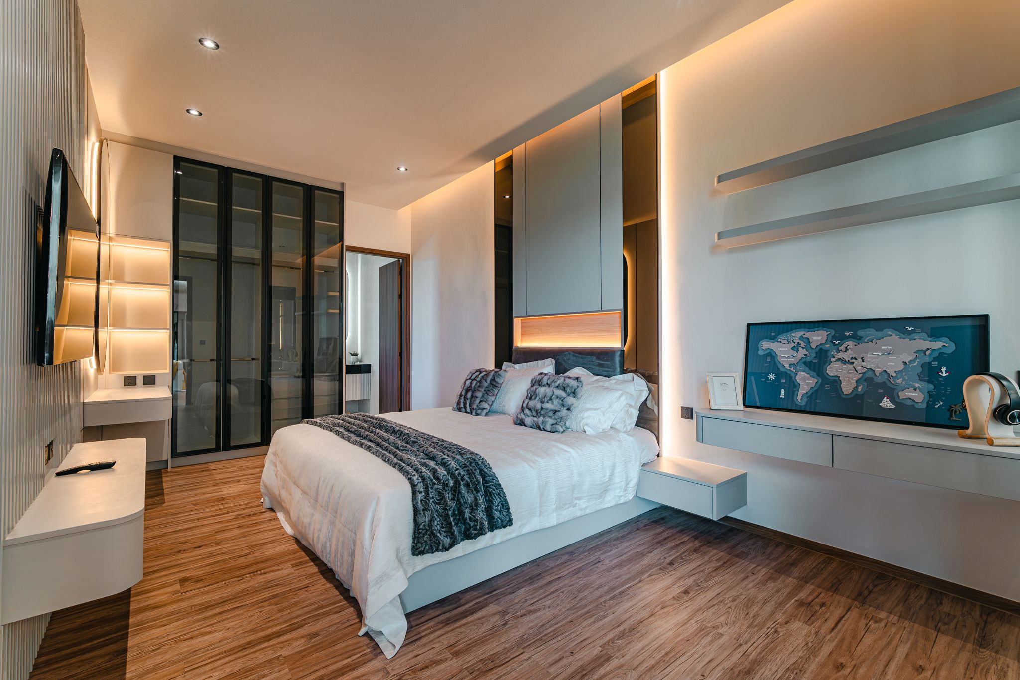 Lux Modern 14