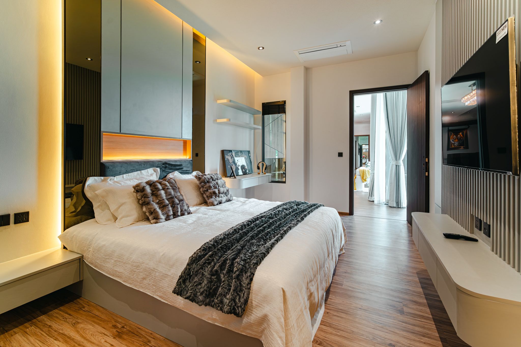 Lux Modern 21