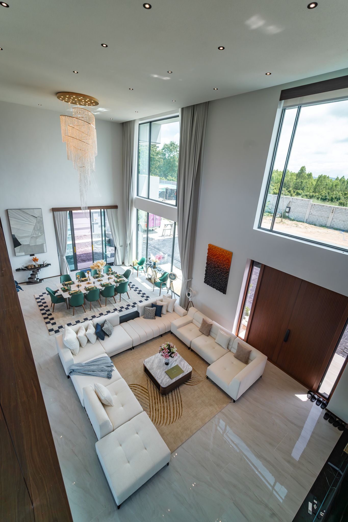 Lux Modern 22